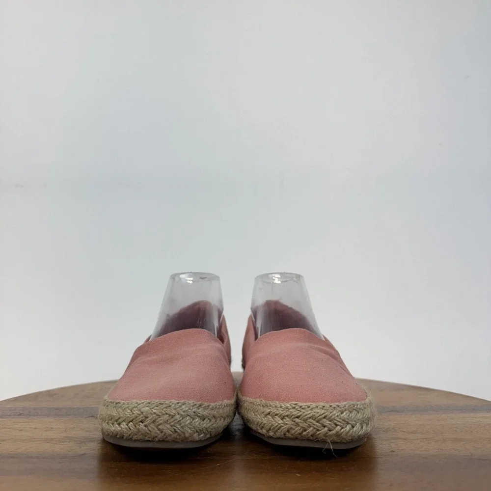 New NWOB Easy‎ Spirit Sehera Slip On Basket Weave Accent Loafers Pink Size 10 M
